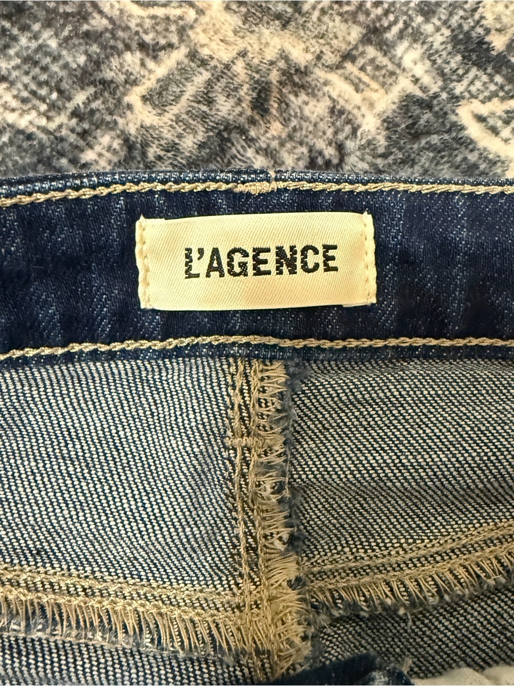 🦋 L’AGENCE| EUC Tati Cropped Micro Bootcut Jeans Haven Blue Women’s Size 27 - Picture 4 of 8